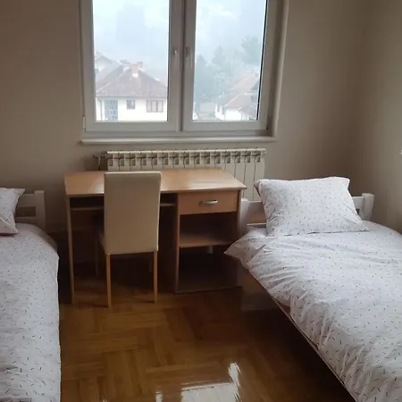 Stan Na Dan Jahorina Stran Br 3 * Pale